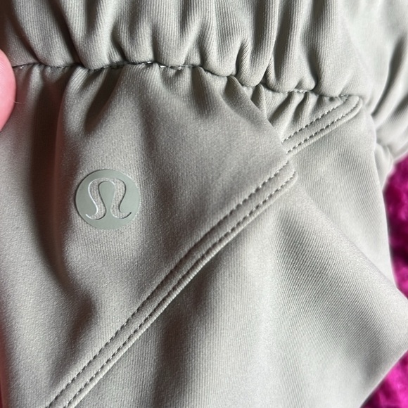 Lululemon Keep Moving High Rise Full Length Pants Sz 6 - Picture 13 of 13
